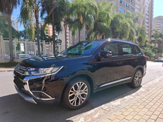 MITSUBISHI OUTLANDER 2.0 16V GASOLINA 4P AUTOMÁTICO MITSUBISHI OUTLANDER 2.0 16V GASOLINA 4P AUTOMÁTICO